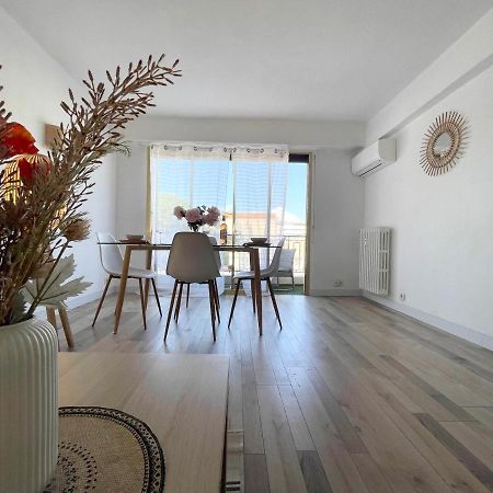 Comfortable Apartment With Parking - Antibes Riviera Ngoại thất bức ảnh