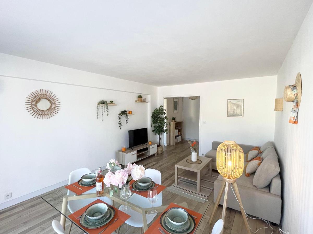 Comfortable Apartment With Parking - Antibes Riviera Ngoại thất bức ảnh